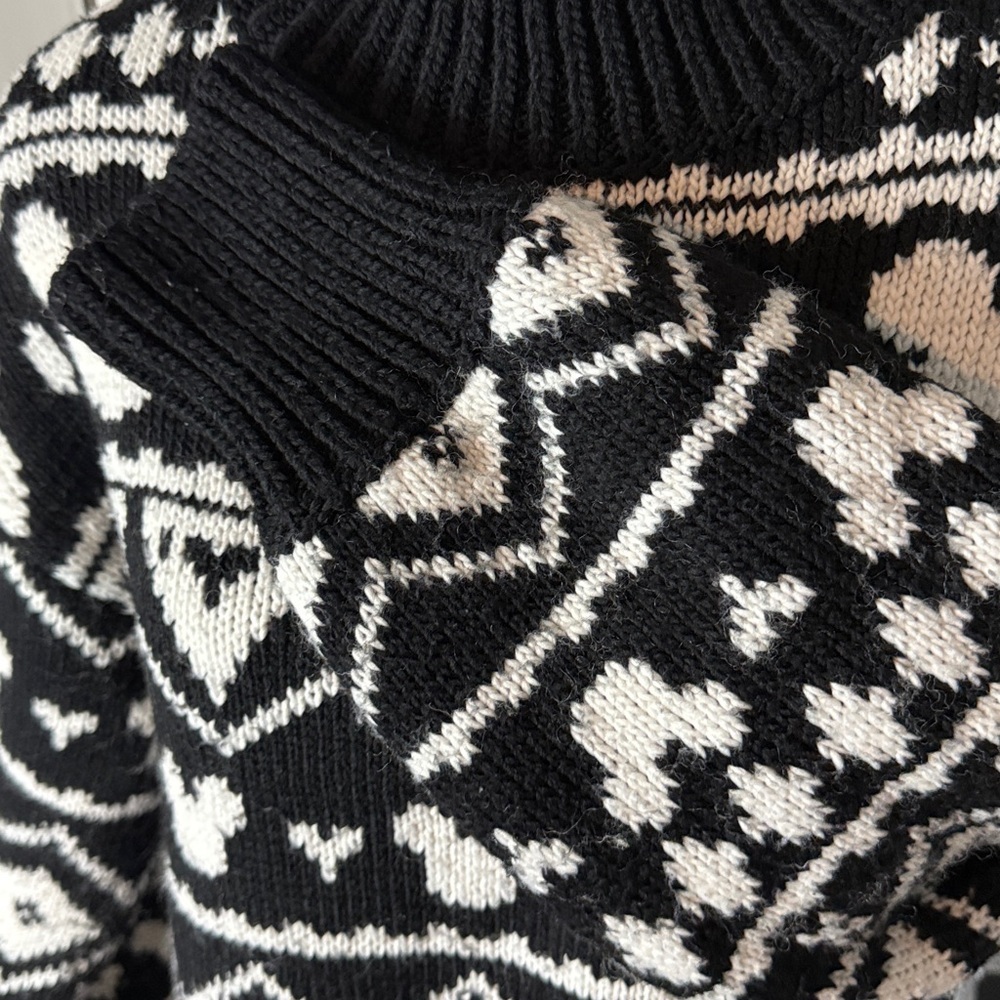 H&M x DISNEY MICKEY MOUSE MOCK NECK SWEATER size S - Picture 6 of 10